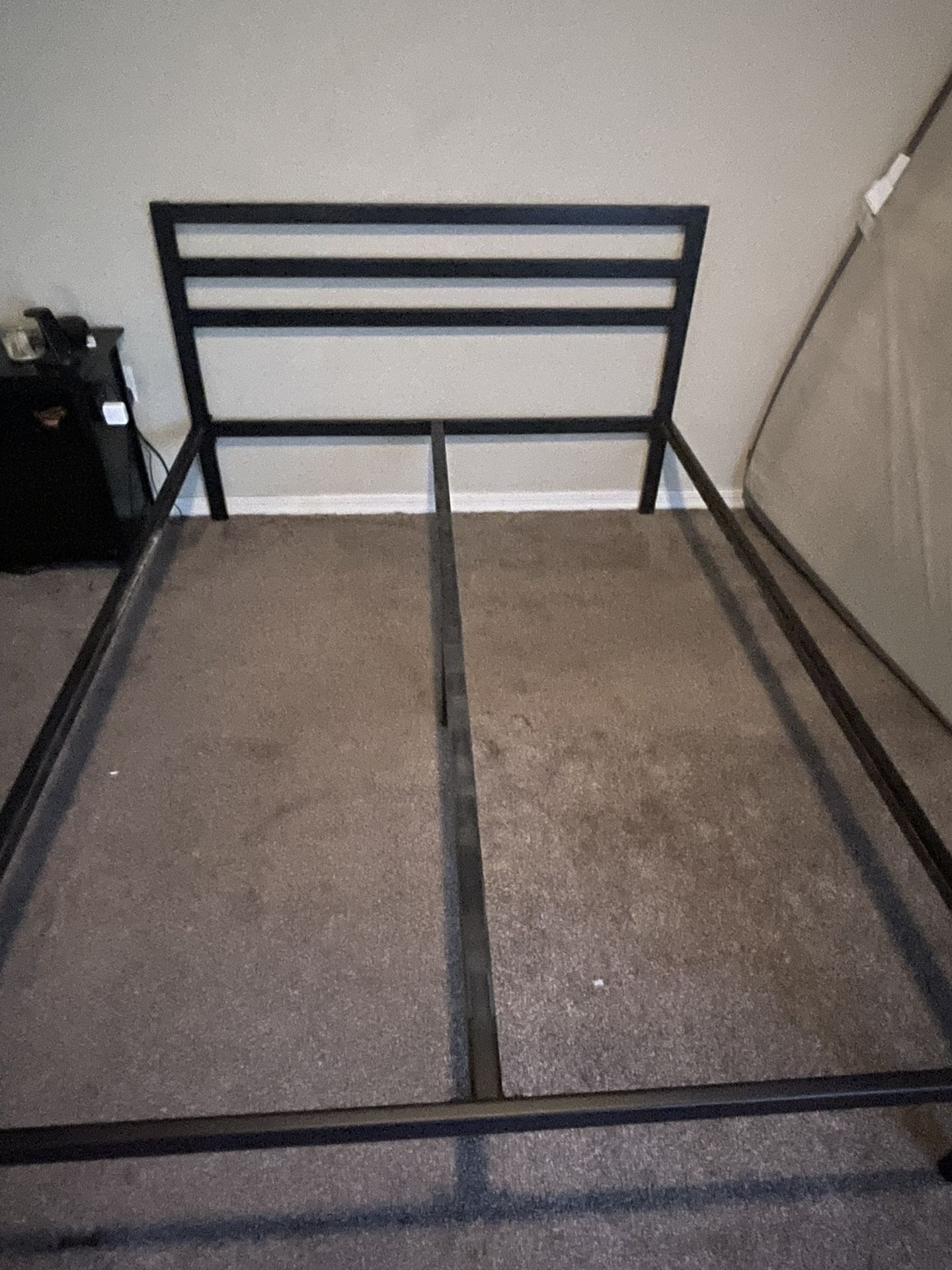 Metal Platform Bed frame 