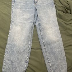 Woman’s Jeans