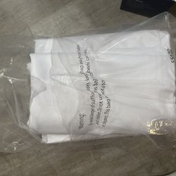 White round table clothes