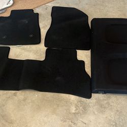 2025 Chevy Trax Front And Backseat Floor Mats And Trunk Cover
