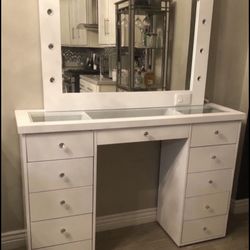 Makeup Vanity Set 