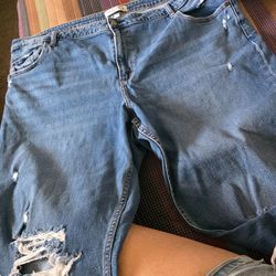 Abercrombie & Fitch Curve Love Mom Jean