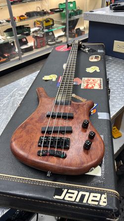 Warwick Guitar
