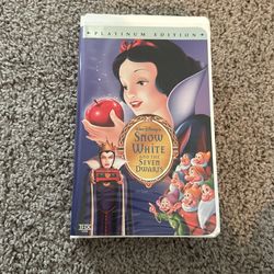 Snow White And The Seven Dwarfs VHS 