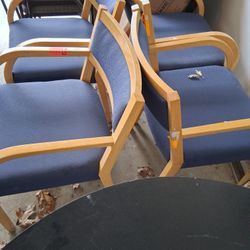 4 CHAIRS  25.00...table 25.00
