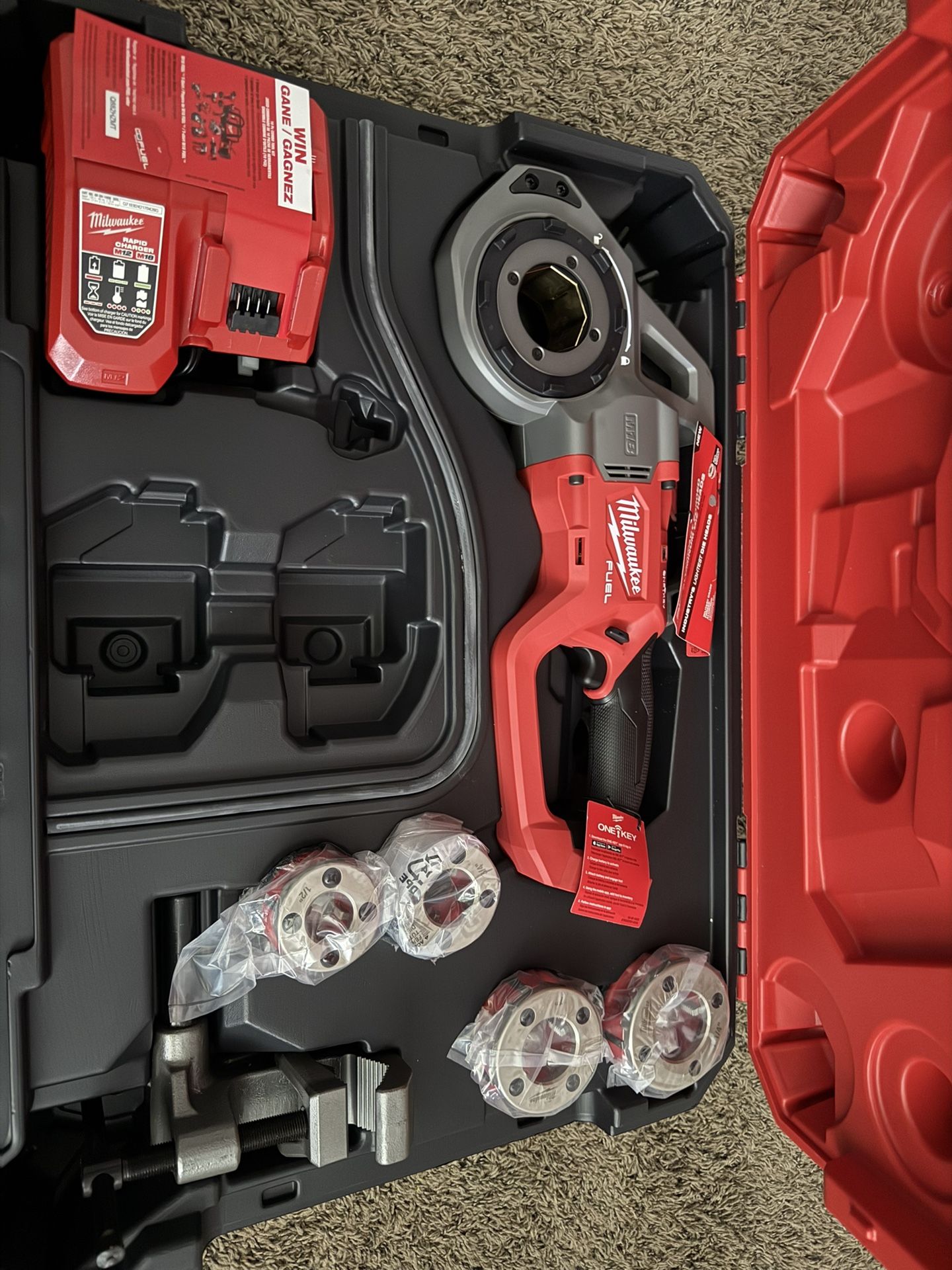 Pipe Threaded M18 One Key 