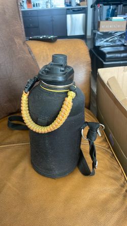 Liquid container!!