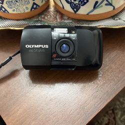 olympus infinity stylus (aka mju-1) 35mm film camera