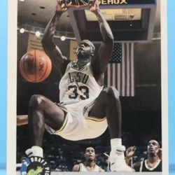 Really Nice Shaquille O'Neal 1992 Classic Rookie.card ...MINT.!!!