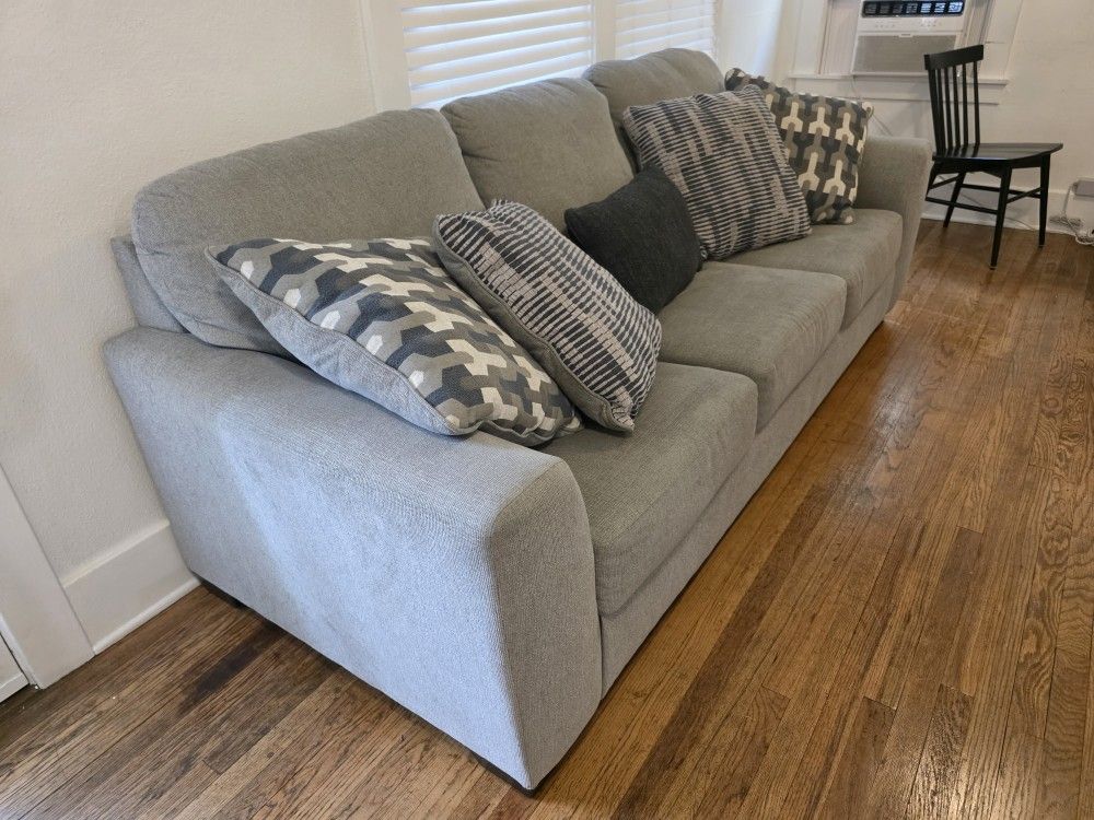  Sofa Three Cushion