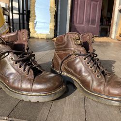 Dr Martin Boots 
