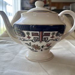 (SET) Double Phoenix Nikko Ironstone Japan Imari Floral Cobalt Tea & Dining Set