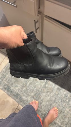 Zara Chelsea boots