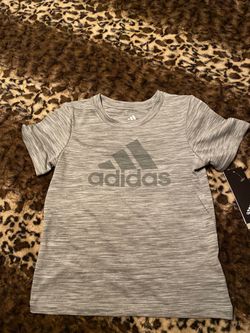 ADIDAS NEW KIDS size 4 from KOHLS reg price $22 FIRM $6