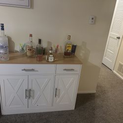 Bar Cabinet 