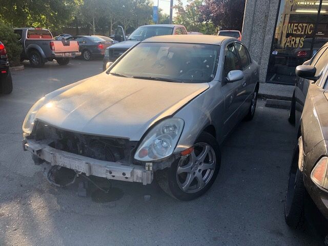 Infiniti g35 2003 parting out