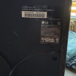 Free LG wireless active subwoofer 