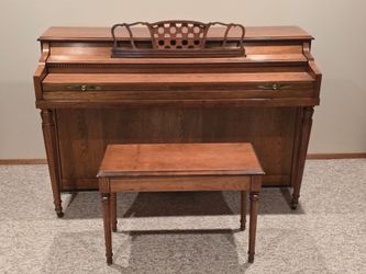 Upright piano