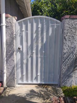 Screen Doors And Gates
