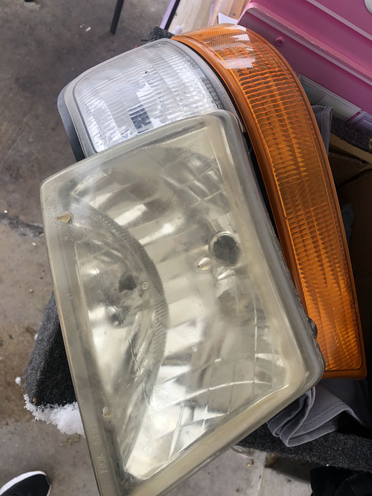 Headlights For Ford Ranyer 99