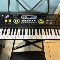 Portable Piano, Keyboard With Chair And Stand 