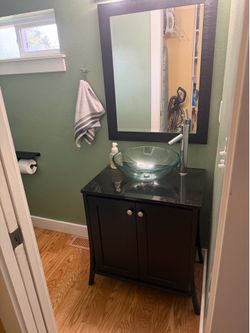 Black bathroom set