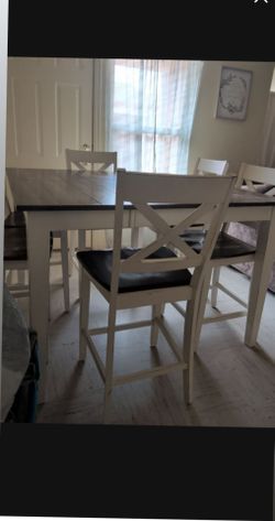 Dinning table