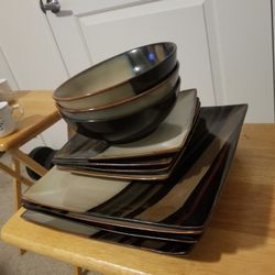 NICE  Plates & Crystals Glasses....all Selling Different Prices 