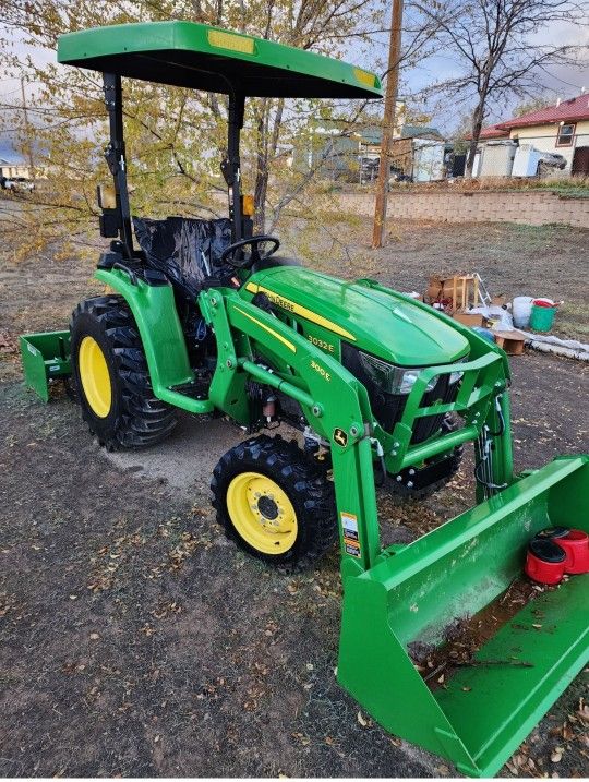 John Deere Compact Tractor