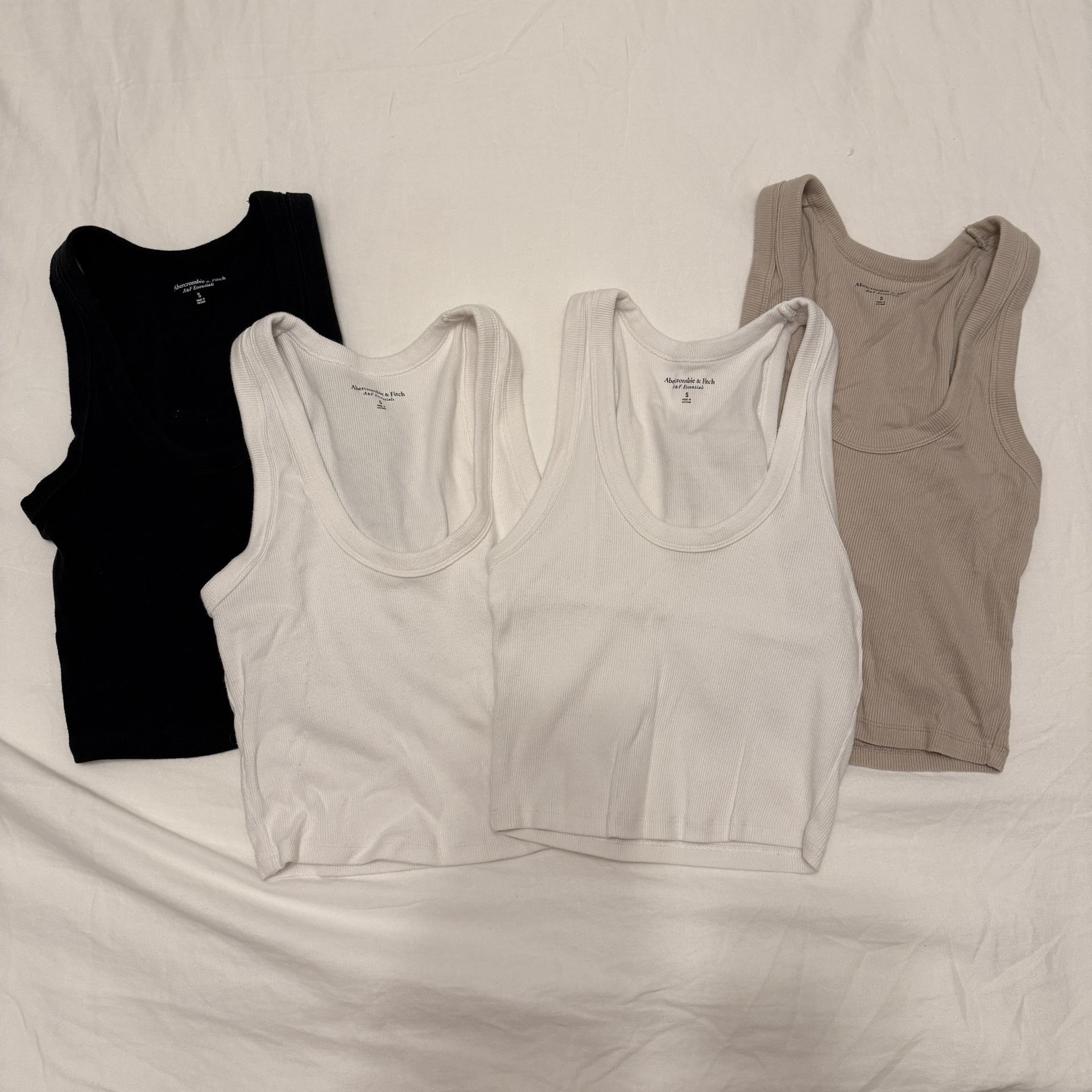EUC $100 ABERCROMBIE & FITCH Bundle 4 Essential Scoopneck Tanks S Crop Black White Stone