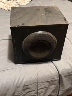 Black Subwoofer Speaker Box