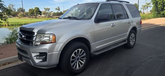 2016 ford expedition xlt