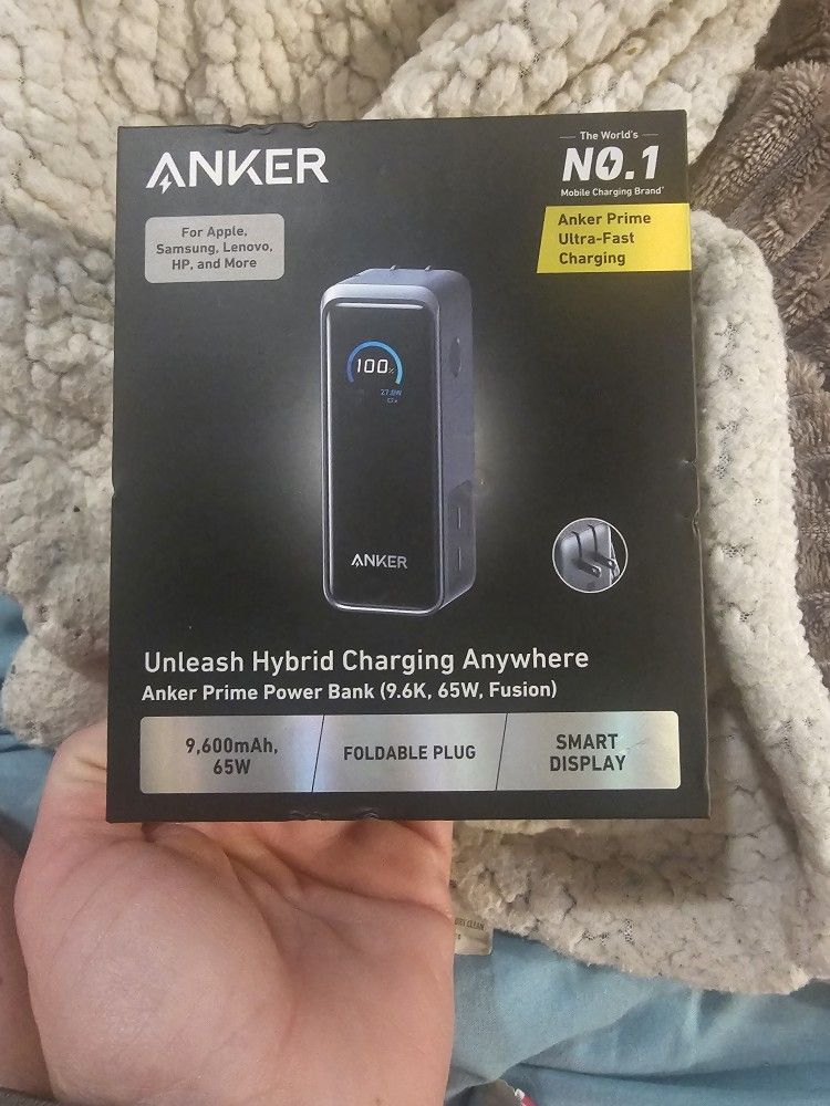 Anker Protable Hybrid Charging Anywhere Bank