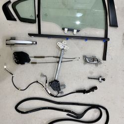 2012-2015 Honda Civic Sedan Right Rear door parts, Window regulator, Lock Actuator, Door Handle 