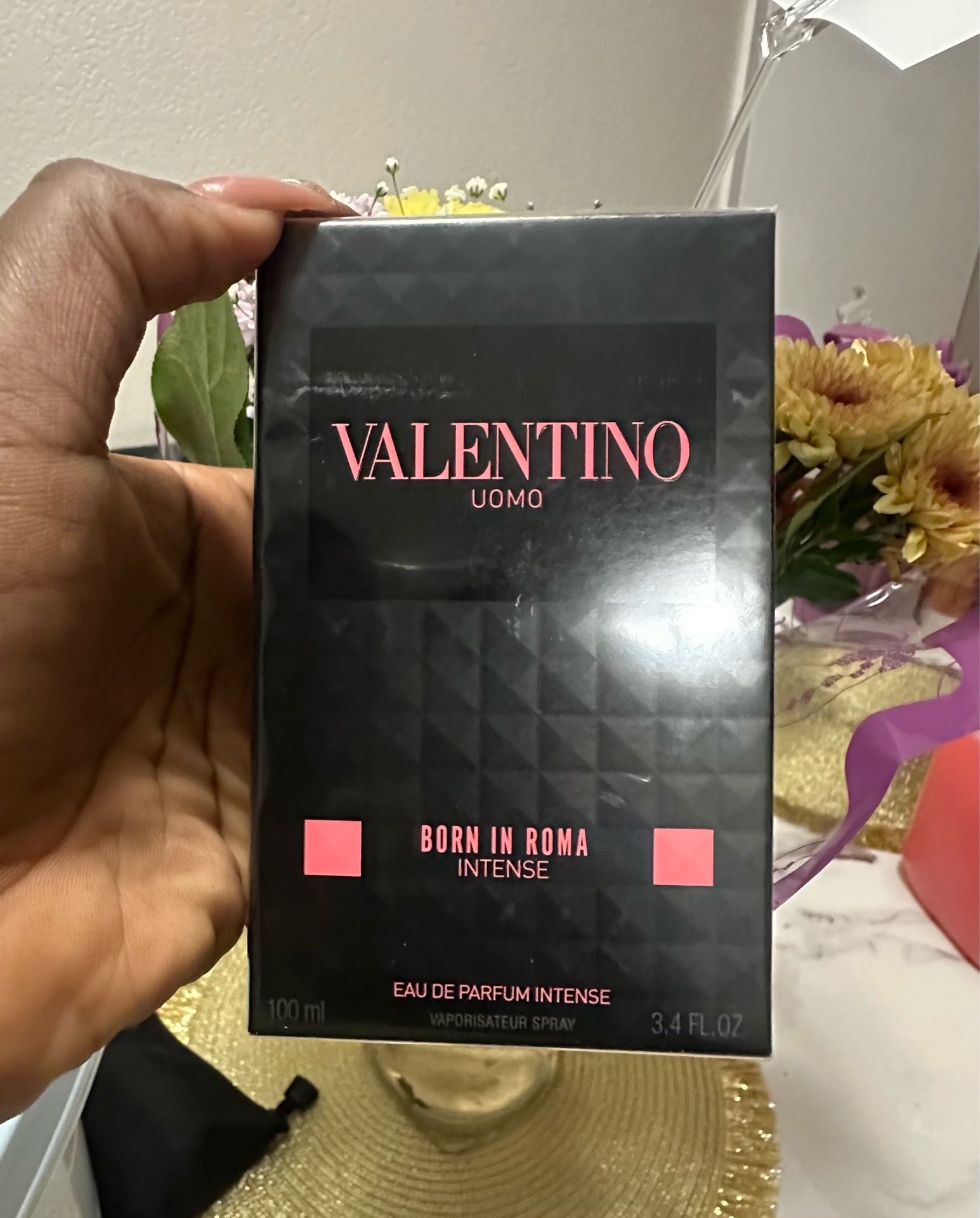 Valentino uano