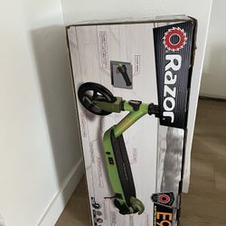 Patineta Eléctrica Para Niños Nueva