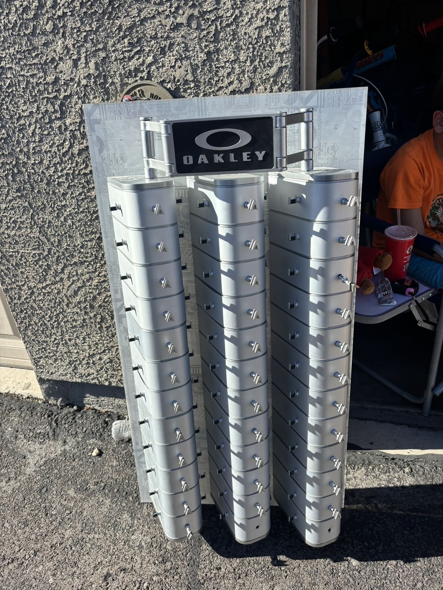 Oakley Sunglasses holder 36 Pegs