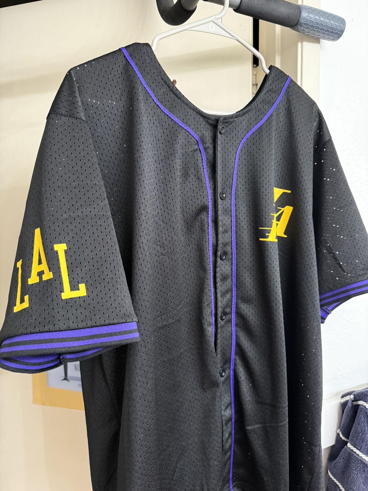 Lakers Jersey (Adult XL)