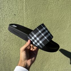 Burberry Check Slides White And Black