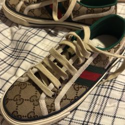 Gucci Ace GG Supreme