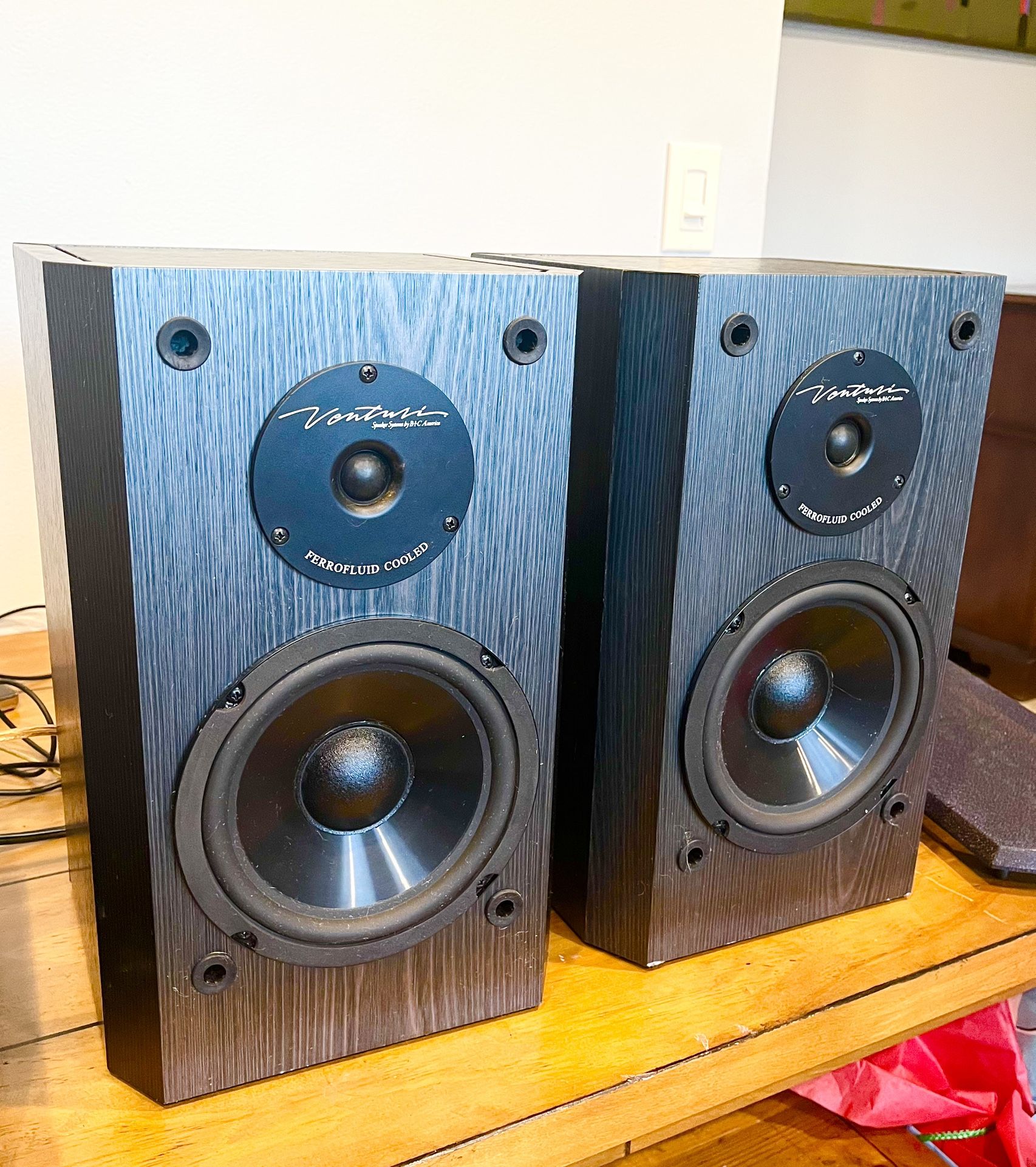 (2) BIC Venturi 6.5” 🔈 2-way Audiophile Speakers