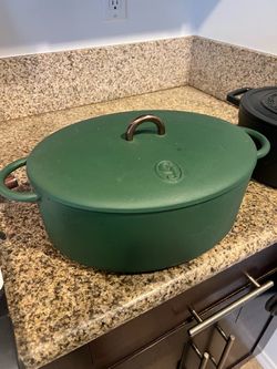 Cast Iron Dutch Oven