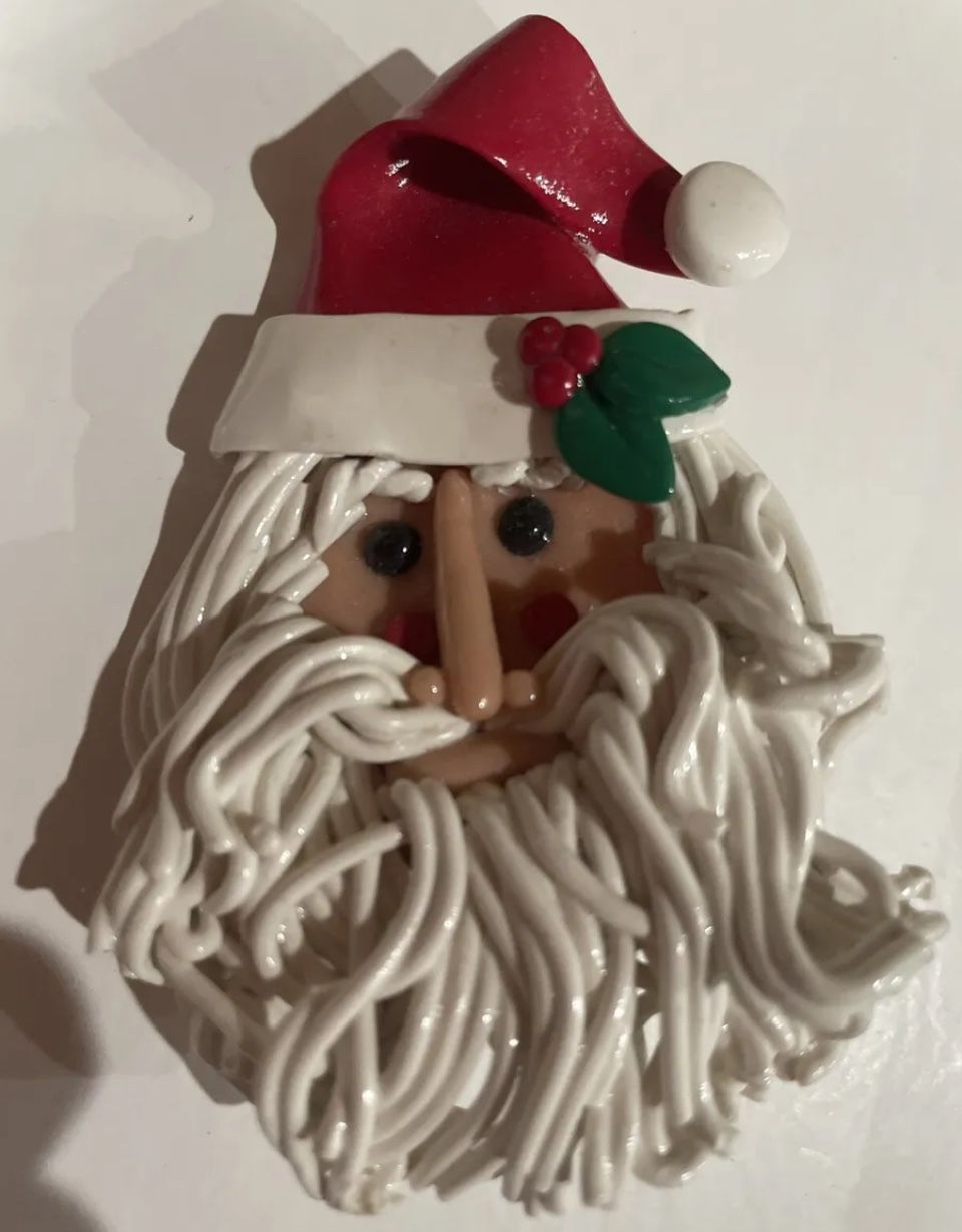 Santa Claus Head-Noodle Beard-Handmade Pin-BROOCH Christmas Ornament Vintage