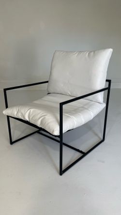 Modern Accent Lounge Chair – White Cushions & Black Metal Frame