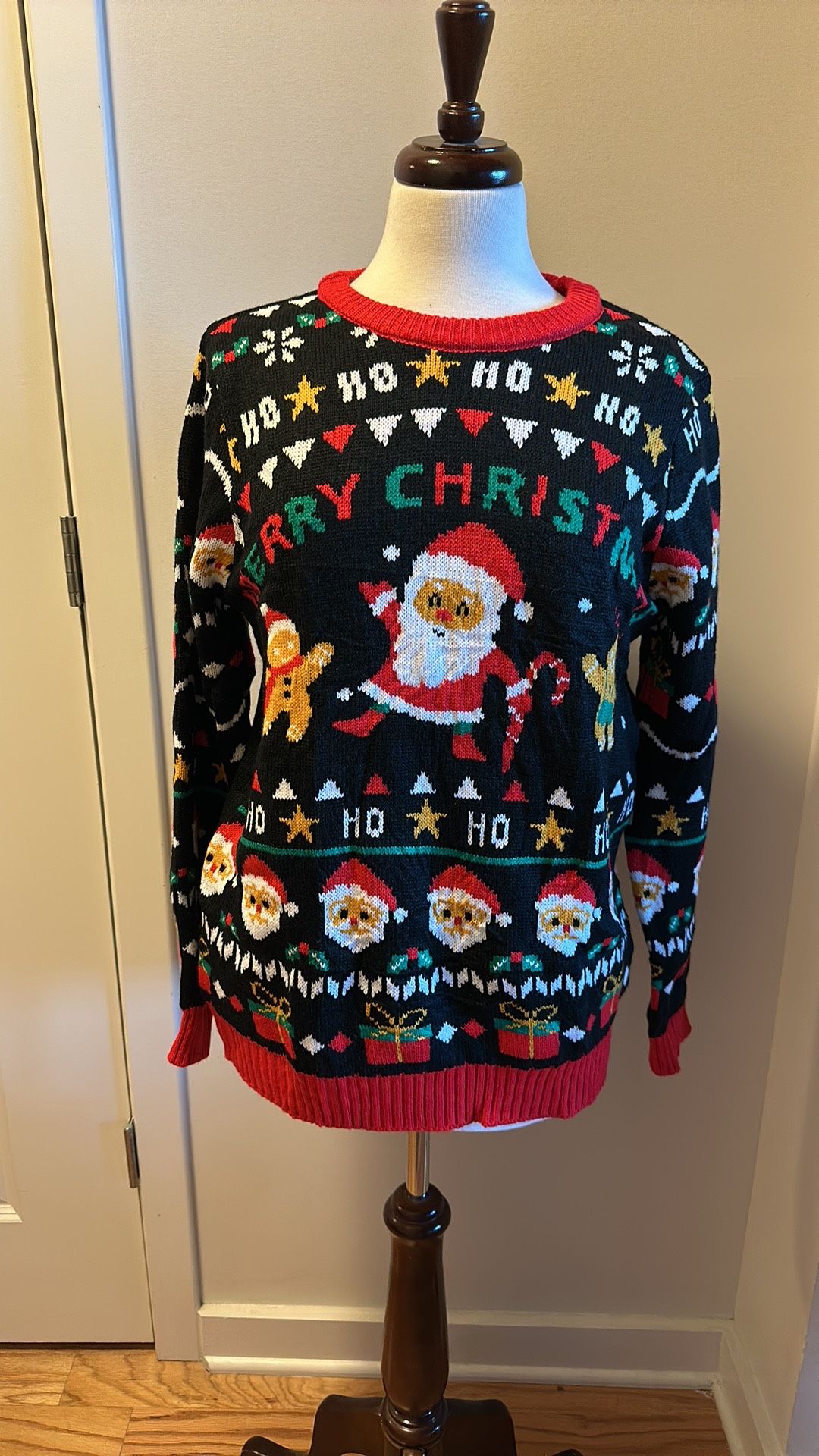 Women’s Christmas Sweater NEW 