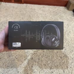 Over The Ear Headphones 