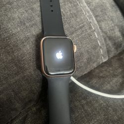Apple Watch SE