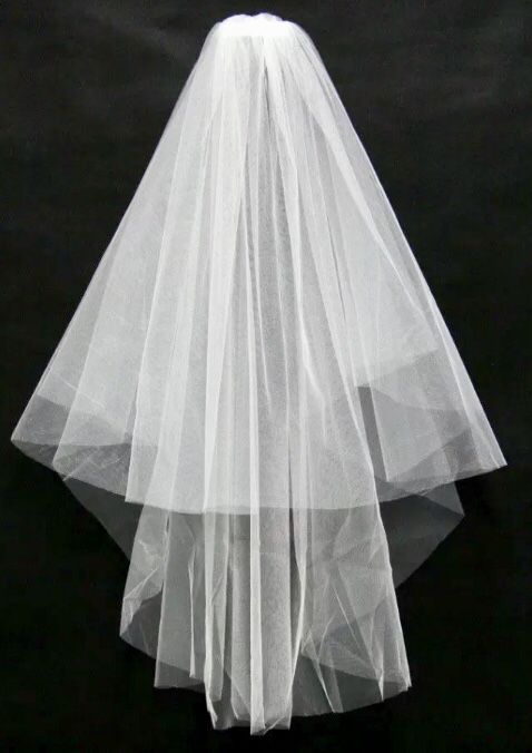 2 Tier Off White Wedding Bridal veil shoulder Length Veil with comb