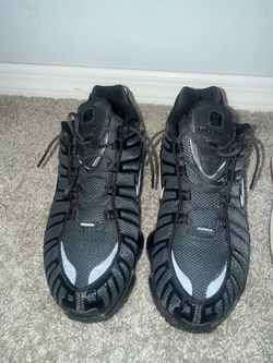 Nike Shox Black Gray Sneakers