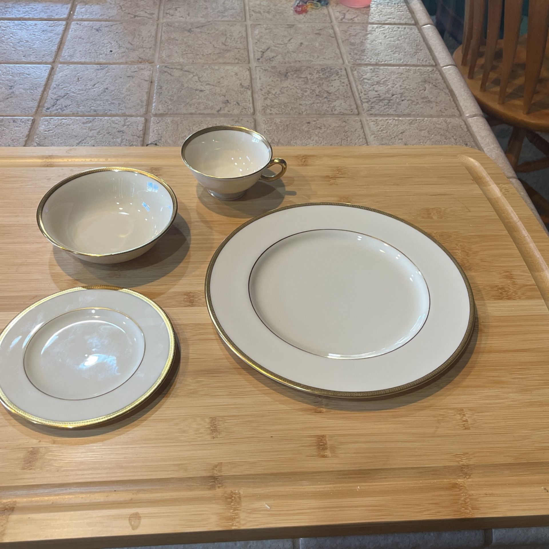 China - Lenox Tuxedo